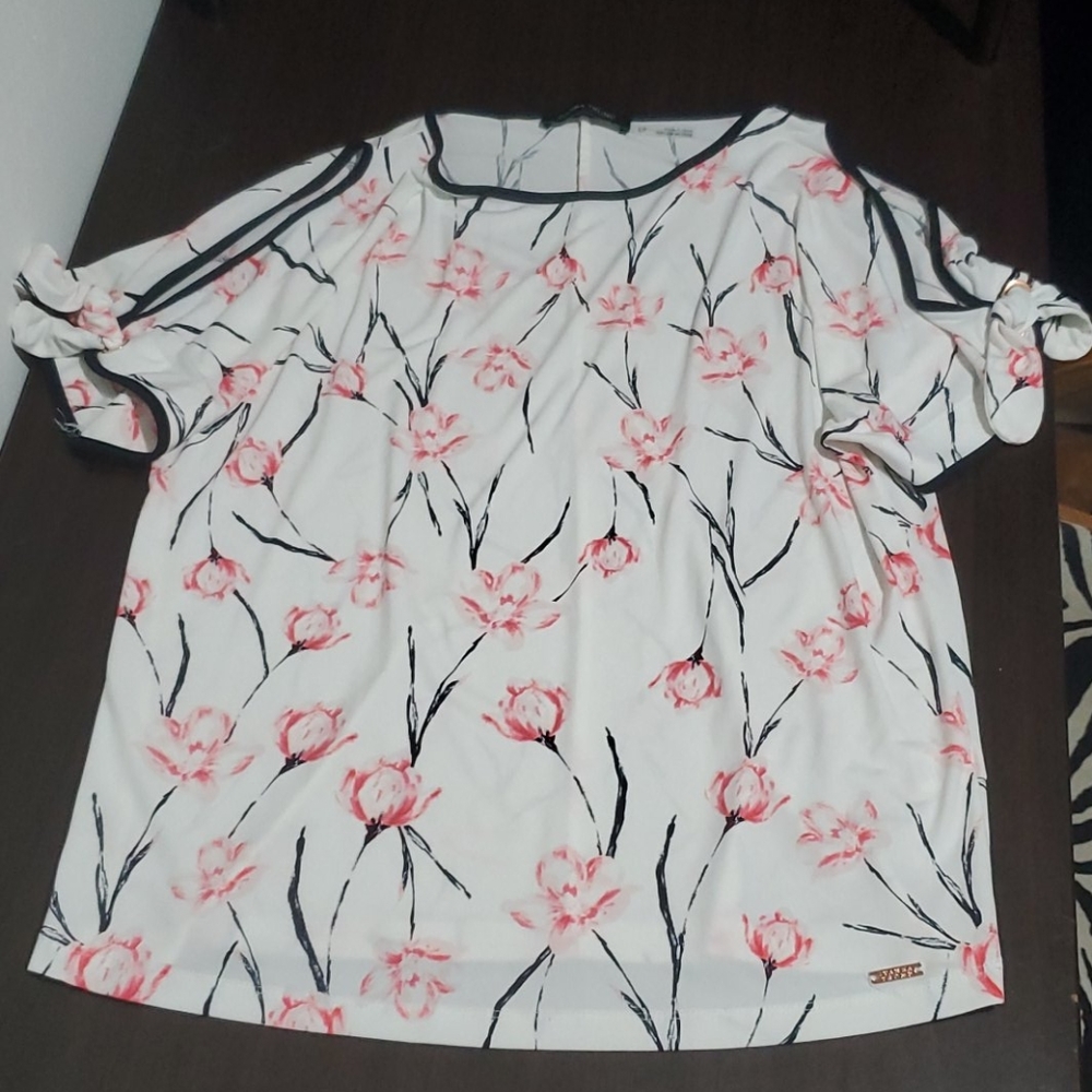 Ivanka Trump top Small